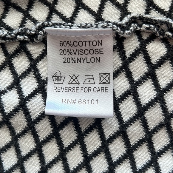 Belldini black and white patterened cotton cardigan, Size S - Picture 5 of 7